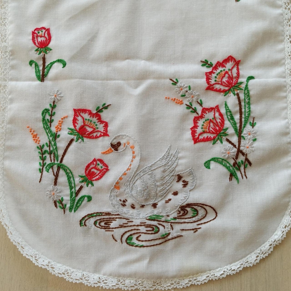 Vintage Handmade Embroidered Swan Table Runner